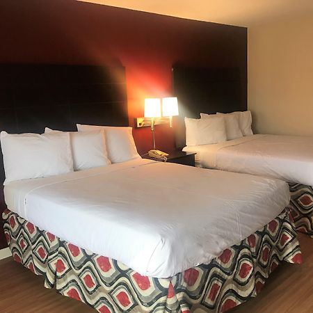 Red Roof Inn & Suites San Angelo Bagian luar foto