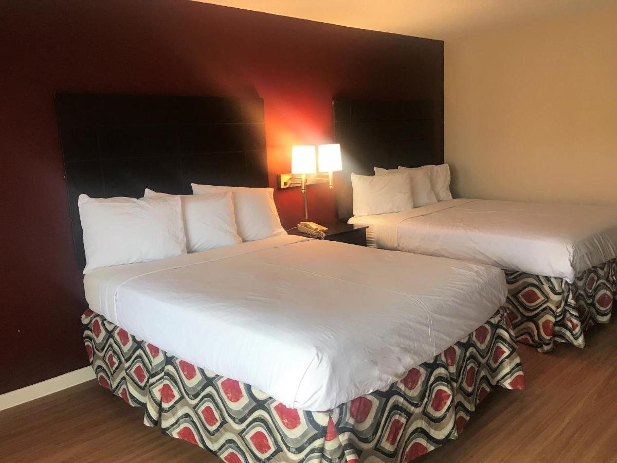 Red Roof Inn & Suites San Angelo Bagian luar foto