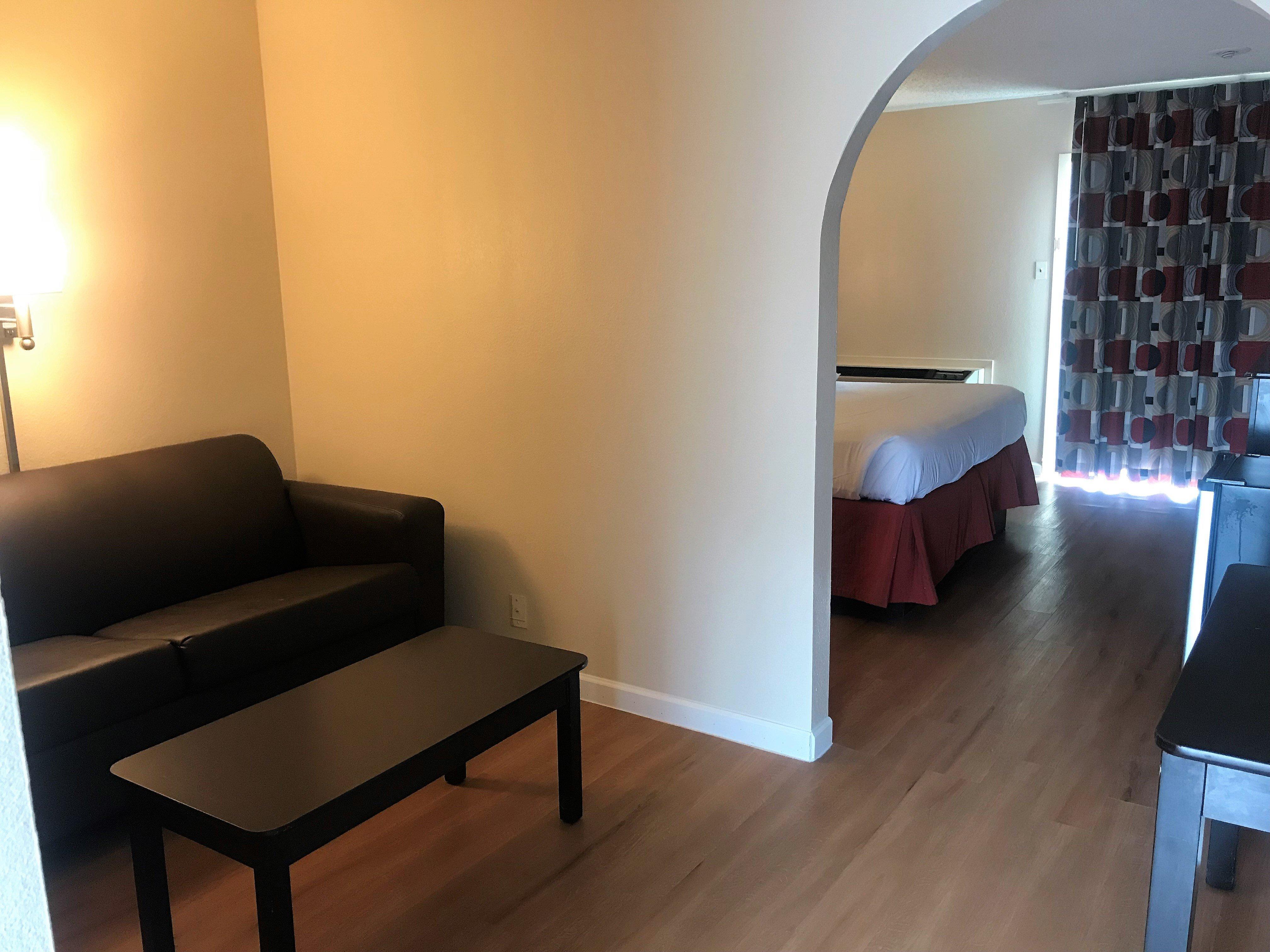 Red Roof Inn & Suites San Angelo Bagian luar foto