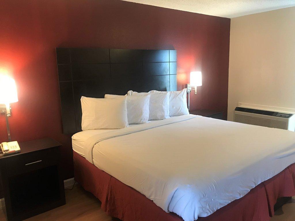 Red Roof Inn & Suites San Angelo Bagian luar foto