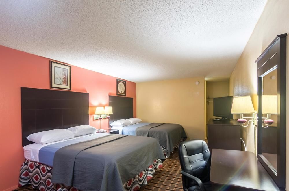 Red Roof Inn & Suites San Angelo Bagian luar foto